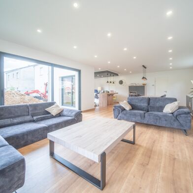 Maison 6 pièces 415000 €