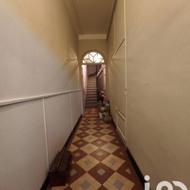 Immeuble  169000 €