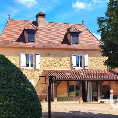 Maison 9 pièces 484000 €
