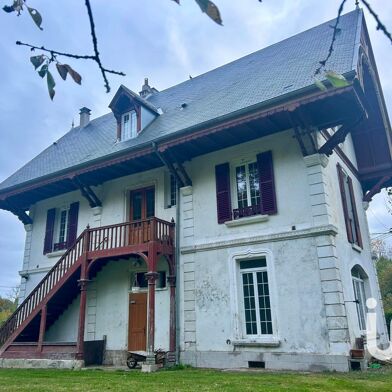 Maison 8 pièces 365000 €