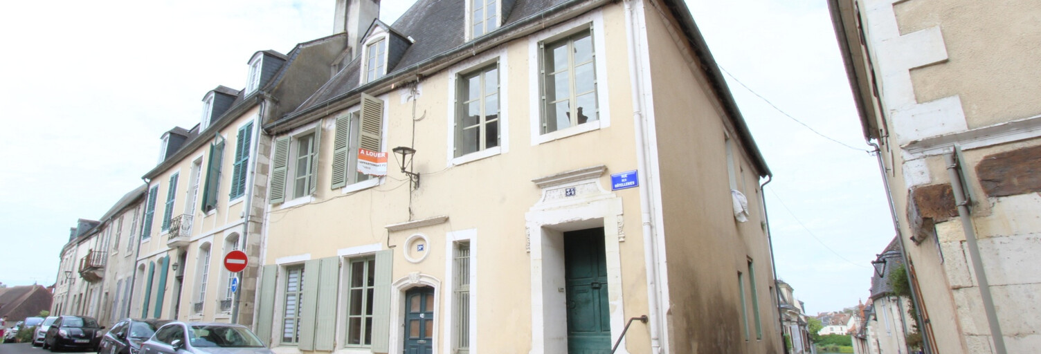 Immeuble  280 m² à vendre à La Charité-sur-Loire (58400)