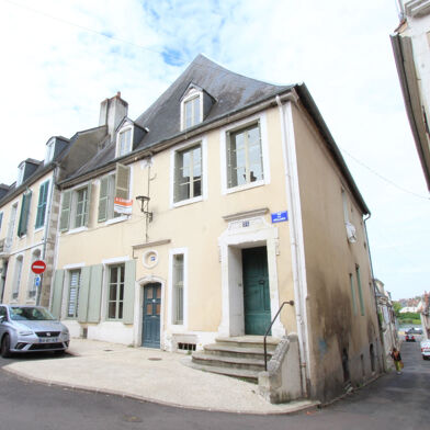 Immeuble  212000 €