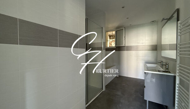 Appartement 4 pièces  à louer Herbeys 38320