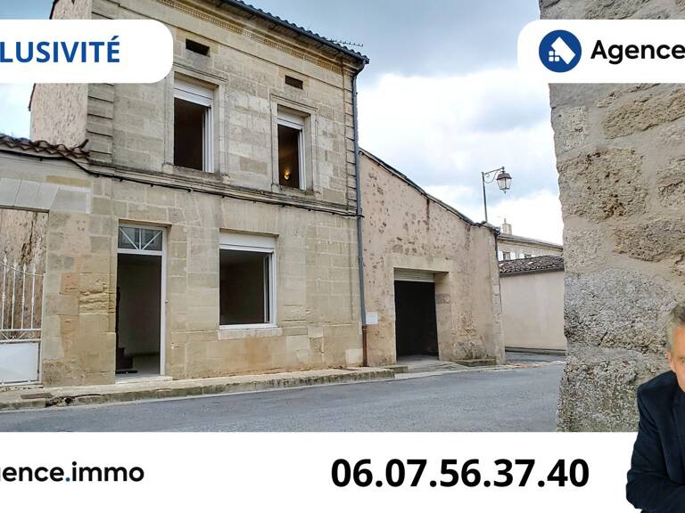 Maison de bourg avec garage — photo 1