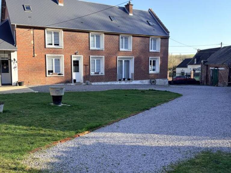 02120 Tupigny .Ancien corps de FERME — photo 1