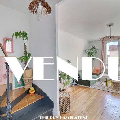 Maison 4 pièces 349000 €