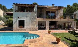 Maison 5 Pièces 130 m² à vendre à Saint-Rémy-de-Provence (13210)