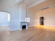 APPARTEMENT A VENDRE A NICE - COURS SALEYA - PROCHE DE LA MER - — photo 2