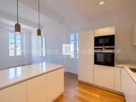 APPARTEMENT A VENDRE A NICE - COURS SALEYA - PROCHE DE LA MER - — photo 3