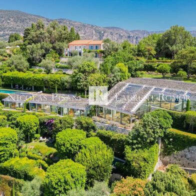 Maison 7 pièces 35000000 €