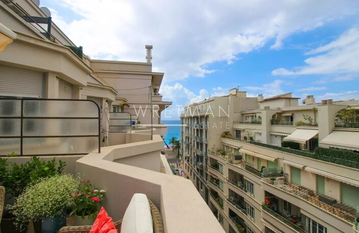 Studio lumineux avec grande terrasse – Nice Carré d'Or — photo 2