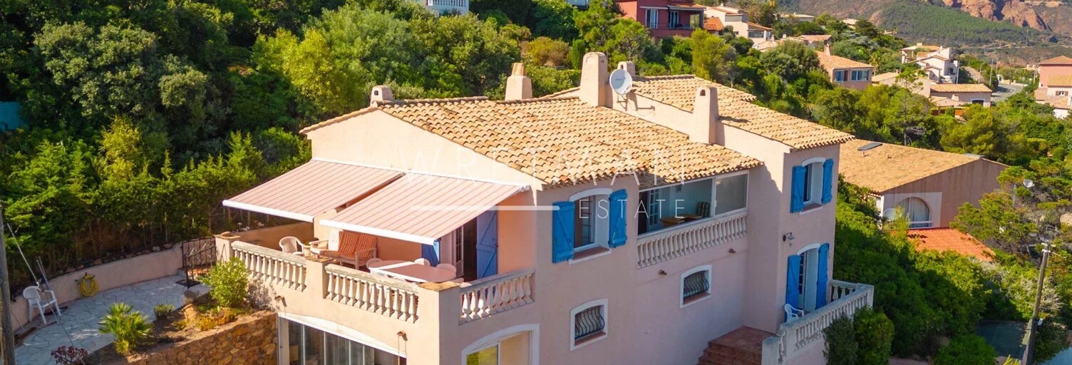 Maison 6 Pièces 212 m² à vendre à Saint-Raphaël (83530)