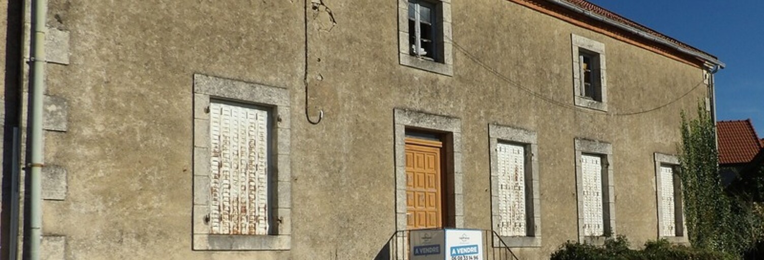 Maison 3 Pièces 170 m² à vendre à Sainte-Thérence (03420)