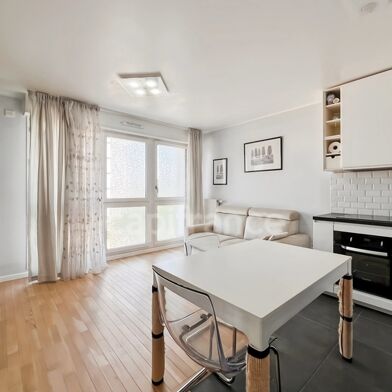 Appartement 2 pièces 243000 €