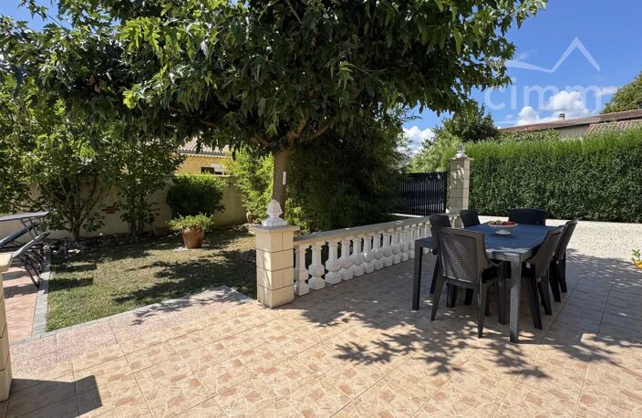 Villa de plain-pied avec piscine à Saint-Uze — photo 5