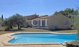 Maison 6 Pièces 225 m² à vendre à Vaison-la-Romaine (84110)