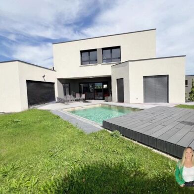 Maison 7 pièces 799900 €