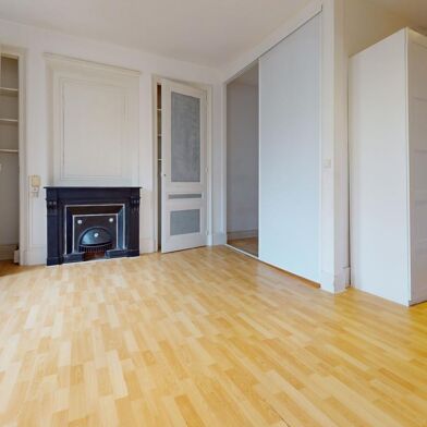 Appartement 2 pièces 215000 €