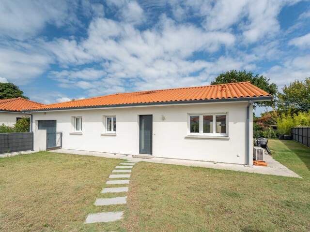 Maison À Vendre — photo du bien