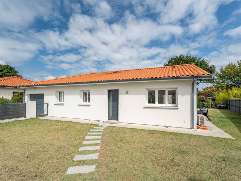 Maison À Vendre — photo 1