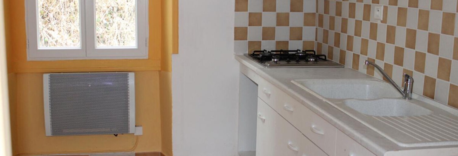 Maison 9 Pièces 178 m² à vendre à Saint Bonnet-Laval (48600)