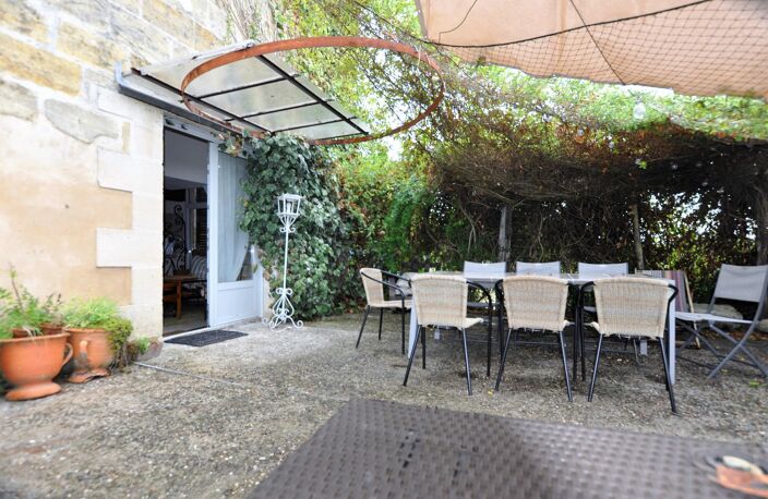 Location maison 4 pièces 90 m² à Langoiran (33550) — photo 2