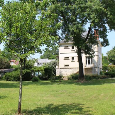 Maison 6 pièces 496700 €