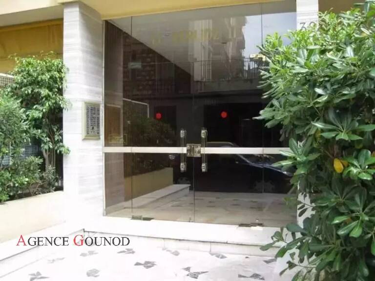 Appartement 1 pièce  à vendre 34 m² — photo 1