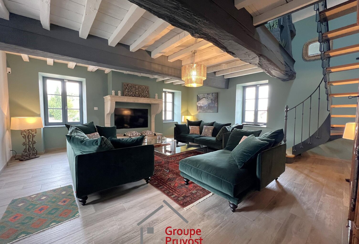 Superbe maison en pierres rénovée — photo 1