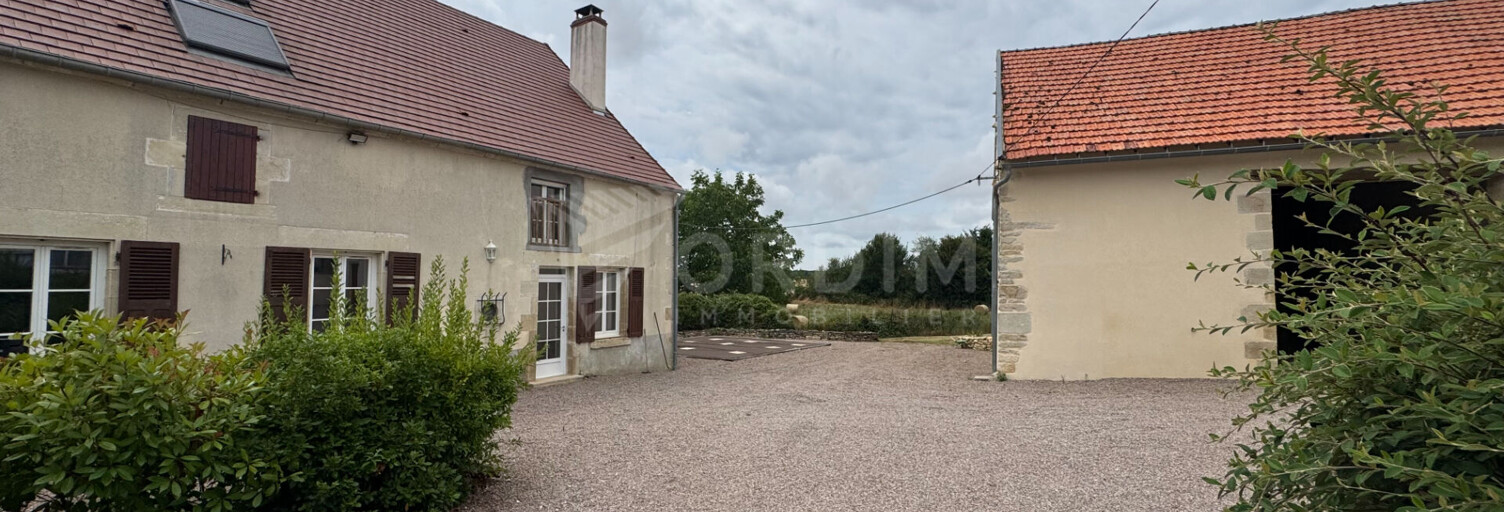 Maison 8 Pièces 248 m² à vendre à La Charité-sur-Loire (58400)