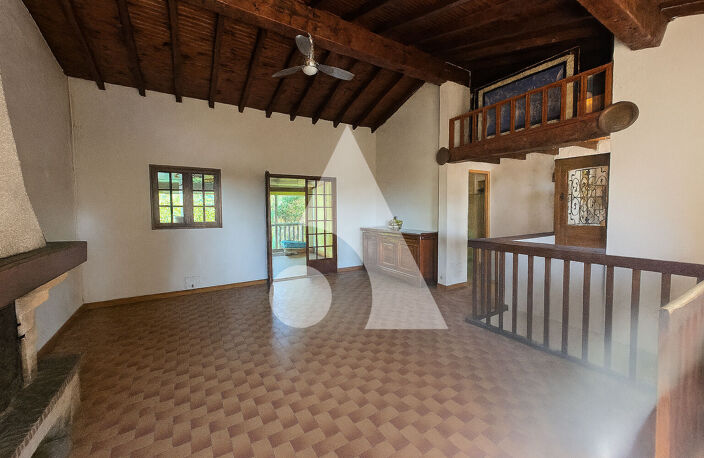VENDU SIXIEME AVENUE FREJUS SAINT RAPHAEL — photo 2