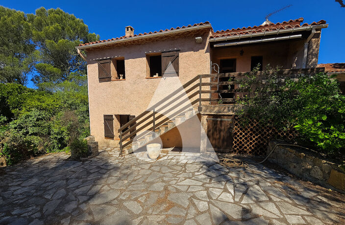 VENDU SIXIEME AVENUE FREJUS SAINT RAPHAEL — photo 4