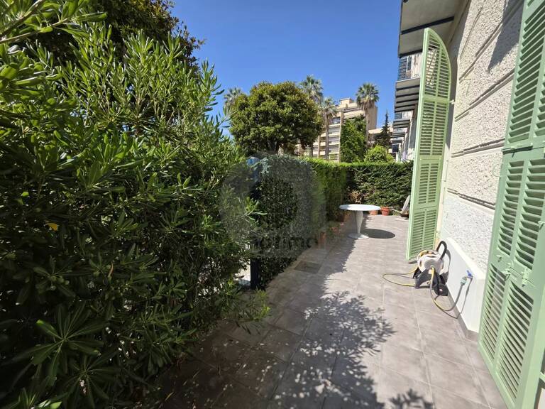 APPARTEMENT BOURGEOIS ORIGINAL MENTON GARAVAN GARAGE — photo 1