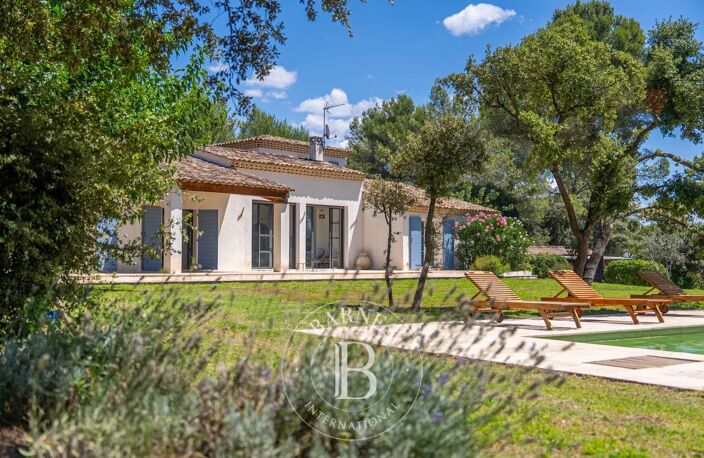 SAINT MARC JAUMEGARDE - MAISON 240 M2 - 5 CHAMBRES  - PISCINE - — photo 2