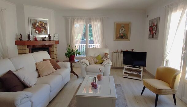 Propri&eacute;t&eacute; 12 pièces  à vendre Londe-les-Maures (La) 83250