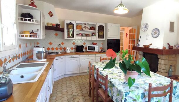 Propri&eacute;t&eacute; 12 pièces  à vendre Londe-les-Maures (La) 83250