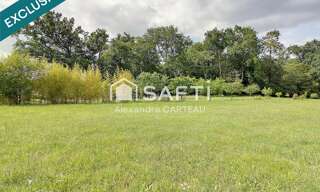 Terrain  1045 m² à vendre à Camblanes-et-Meynac (33360)