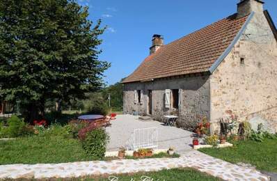 Jolie maison auvergnate avec grange et terrain — photo du bien