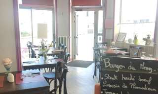 Commerce  227 m² à vendre à Plomodiern (29550)