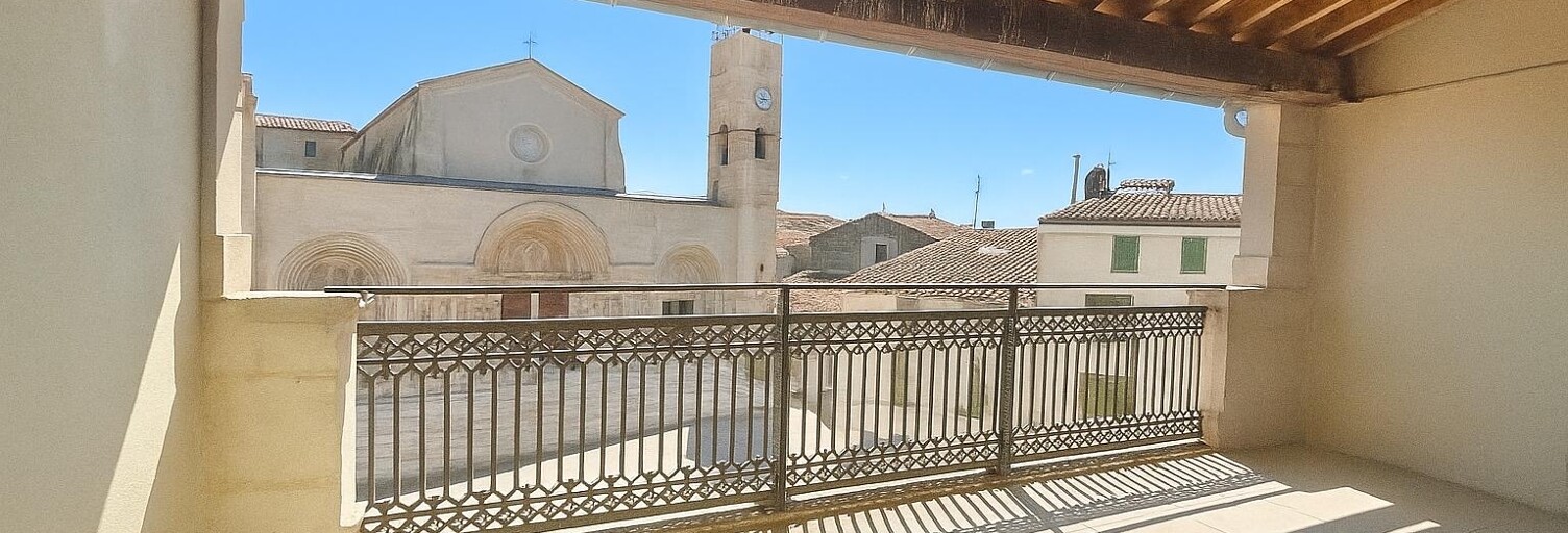 Appartement 5 Pièces 100 m² à louer à Saint-Gilles (30800)