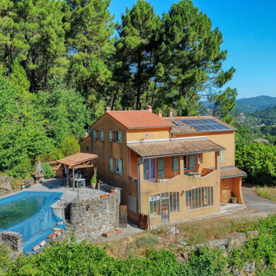 Maison 6 pièces 320000 €