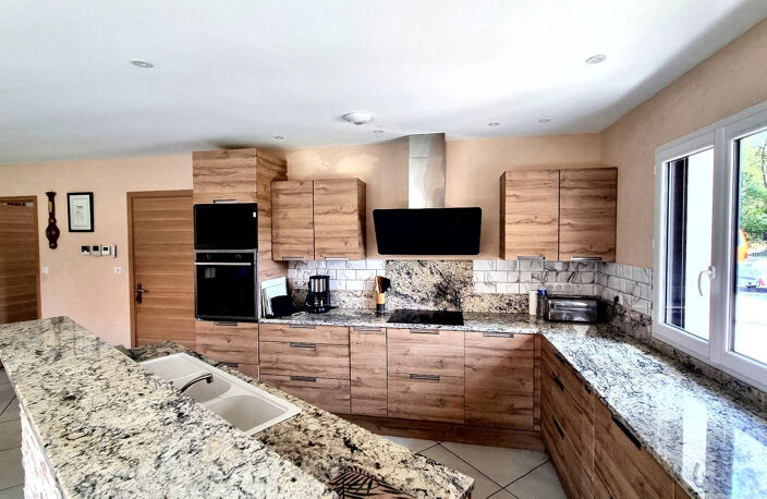 A vendre résidence principale + Gîte rentable proche des pla — photo 4