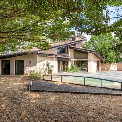 Maison 6 pièces 249990 €