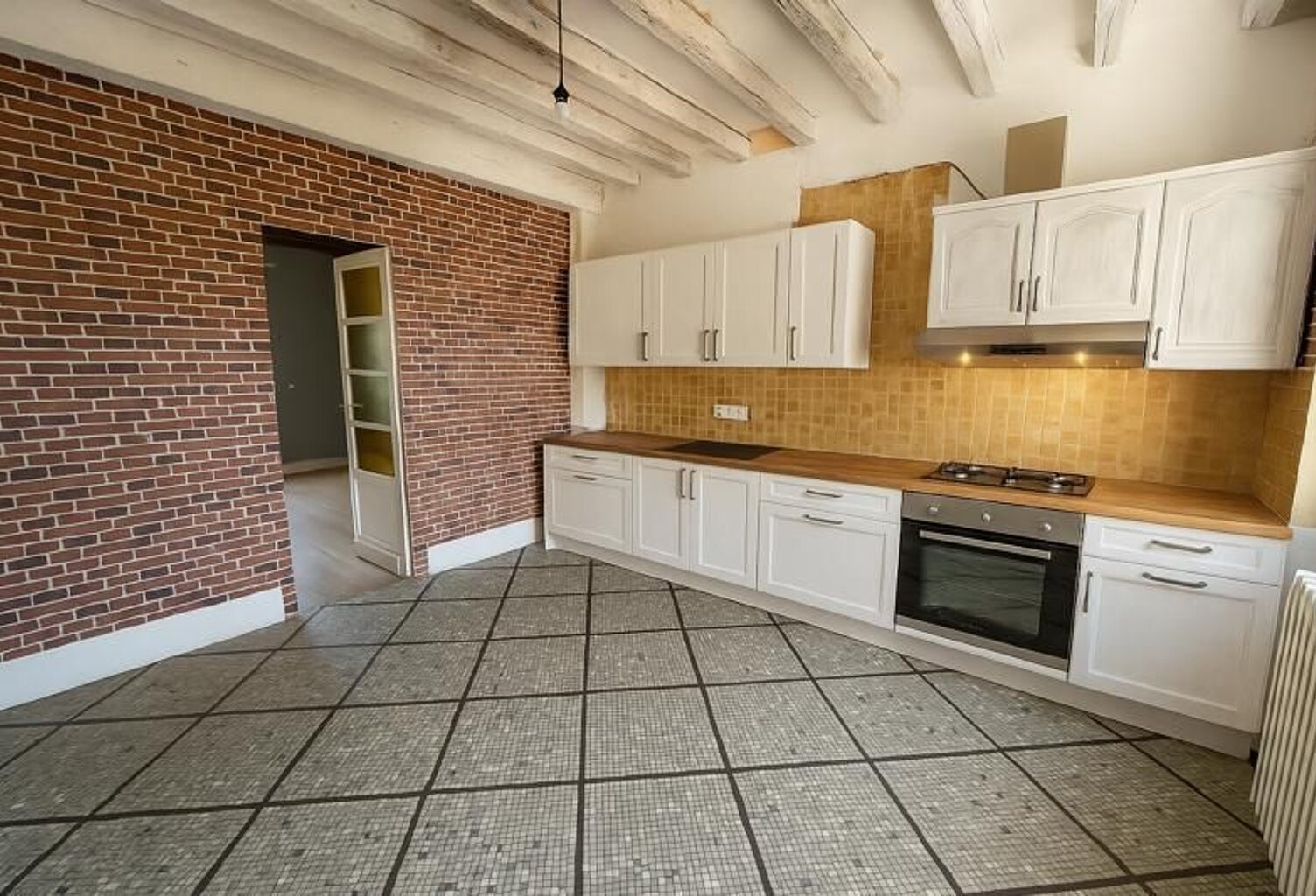 Maison de ville de 5 pièces principales — photo 1