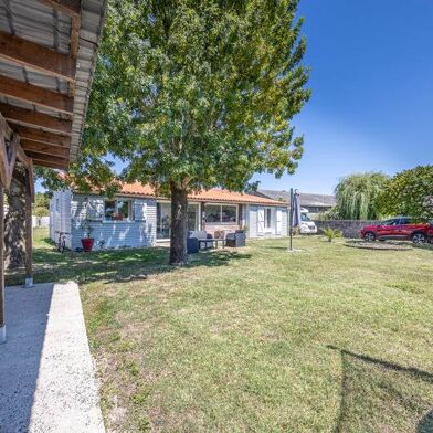 Maison 6 pièces 403365 €