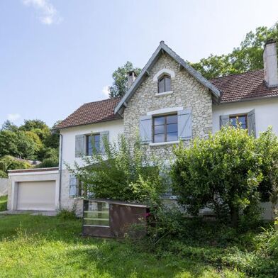 Maison 8 pièces 499000 €