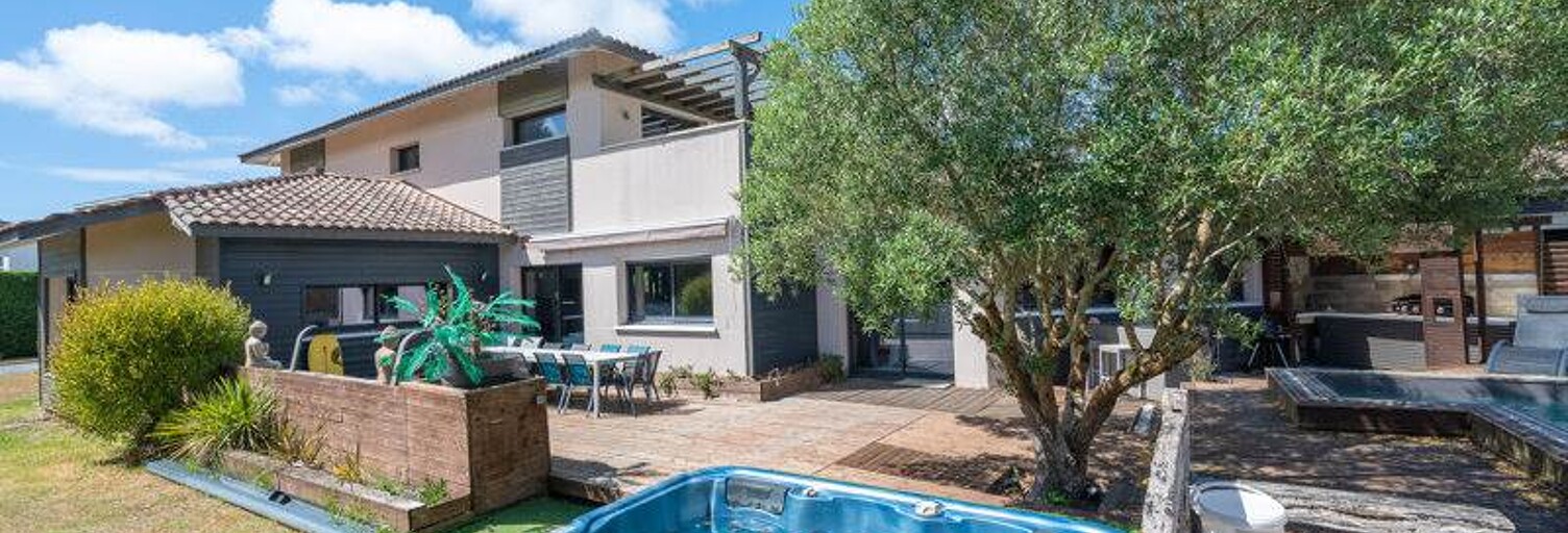 Maison 12 Pièces 400 m² à vendre à Messanges (40660)