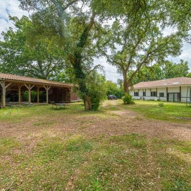 Maison 8 pièces 680000 €