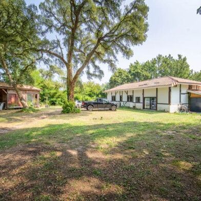 Maison 8 pièces 680000 €