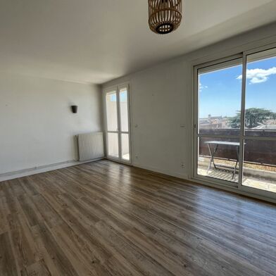 Appartement 3 pièces 97697 €